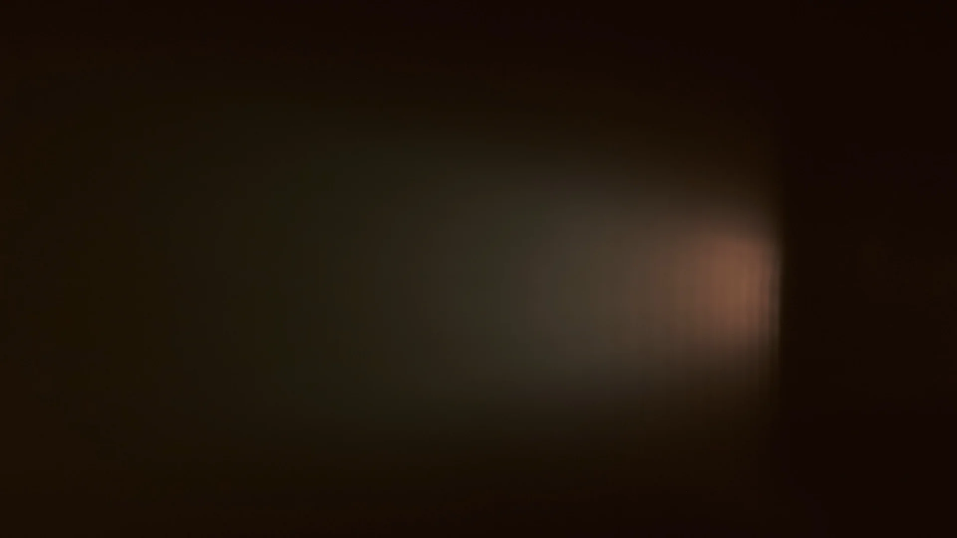 LIGHT LEAKS - Image 9