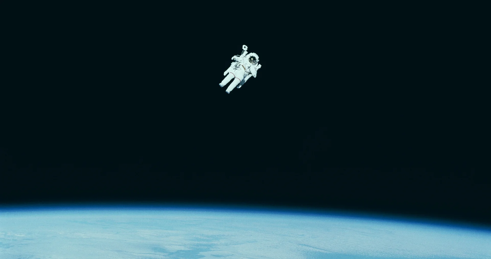 SCI-FI - Image 9